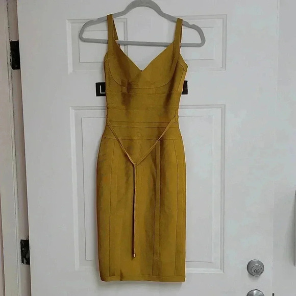 House of CB London BELICE GINGER TIE WAIST BANDAGE DRESS - Picture 3 of 13